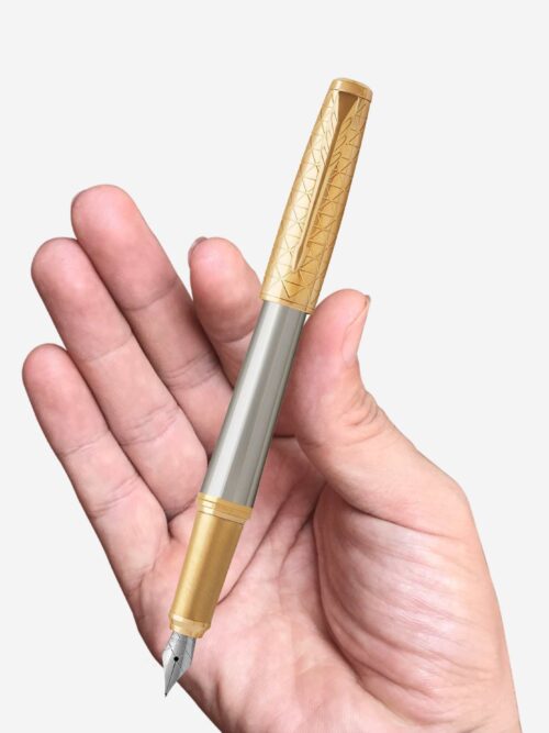 Giá bút máy Parker Urban Premium 1931571 bao nhiêu?