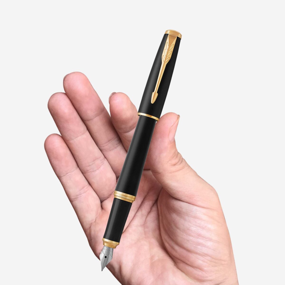 Mua bút máy Parker Urban Muted Black GT FP 1931601 ở đâu?