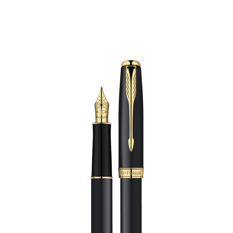 Tại sao BÚT MỰC PARKER SONNET đen cài vàng lại được ưa chuộng?