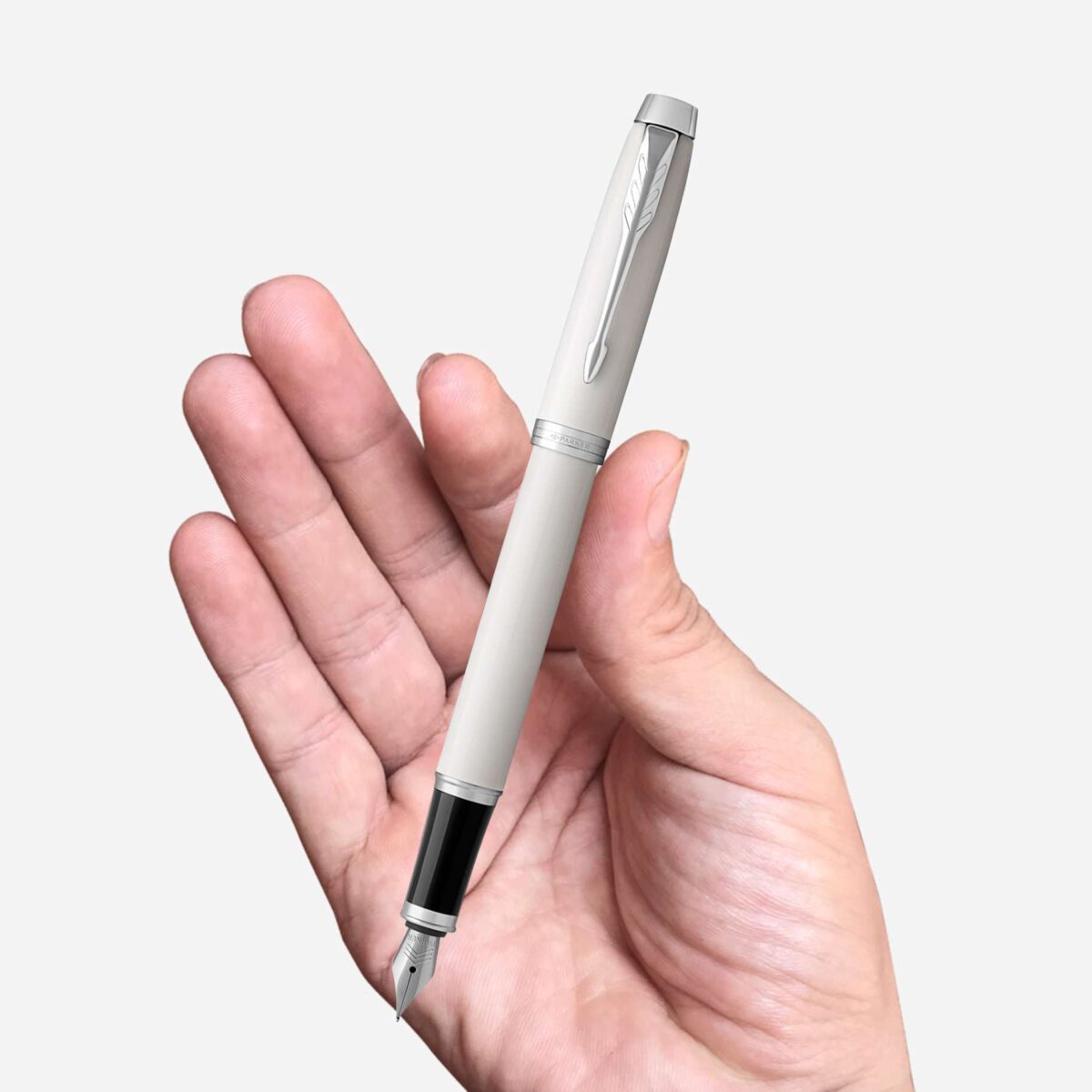 Bút máy Parker màu trắng Parker 1931672-1931673 hợp với mệnh gì?
