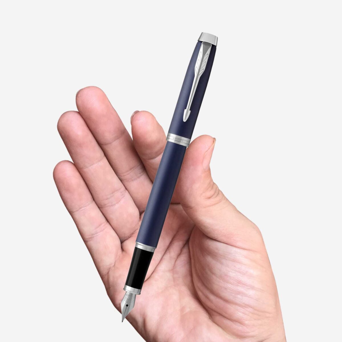 Bút máy Parker màu xanh 1931647-1931654 hợp mệnh gì?